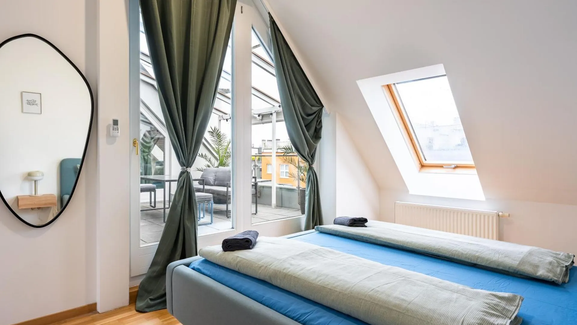 Premium Suites Vienna - Rooftop Penthouse