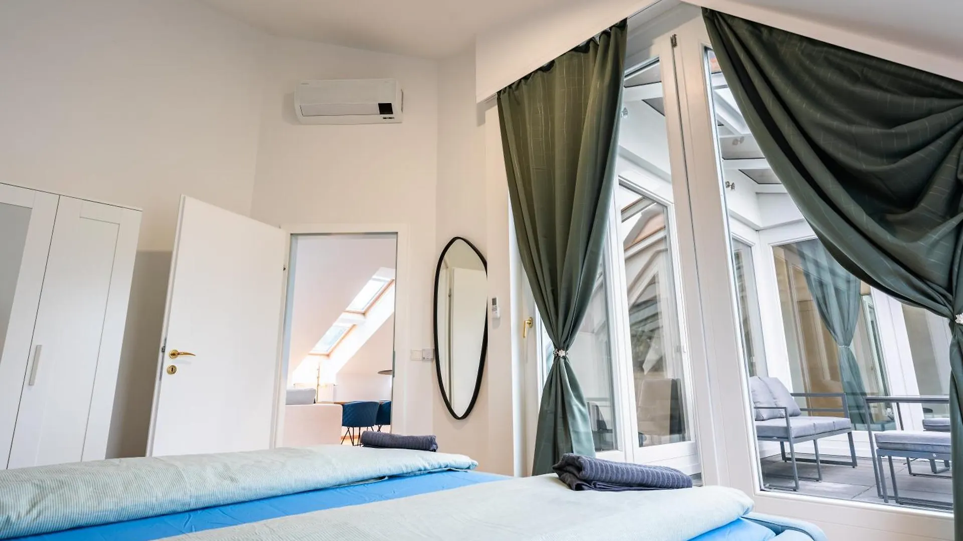 Premium Suites Vienna - Rooftop Penthouse 0*,  Austria